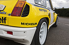 Bild: Renault 5 Turbo Groupe B «Tour de Corse» voiture d'usine (1983) - als Lot 372 an der Bonhams Versteigerung "Les grandes marques du monde au Grand Palais" in Paris 2017