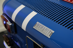 Renault 8 Gordini (1965) - "Renault" lettering on the rear