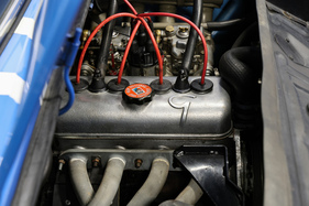 Renault 8 Gordini (1966) - längs eingebauter Vierzylinder mit Querstromkopf