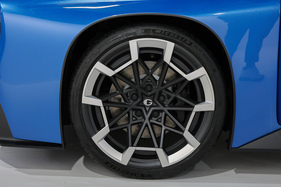 Renault 8 Gordini Concept (2026) - 19-Zoll-Räder vorne