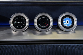 Renault 8 Gordini Concept (2026) — three additional gauges in the center