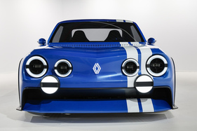 Renault 8 Gordini Concept (2026) - flach und breit