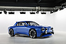 Renault 8 Gordini Concept (2026) - im Gegensatz zum viertürigen Limousinen-Vorbild als zweiplätziges Coupé ausgeführt (© Bruno von Rotz, 2026) Renault 8 Gordini Concept (2026) - im Gegensatz zum viertürigen Limousinen-Vorbild als zweiplätziges Coupé ausgeführt (© Bruno von Rotz, 2026)