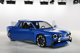 Renault 8 Gordini Concept (2026) — strictly a two-door