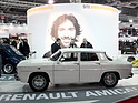 Renault 8 Landon (1963) - Prototyp mit dem Ziel eine Geschwindigkeit von über 155 km/h zu erreichen - dazu wurde das Dach abgesenkt (Rétromobile 2013)