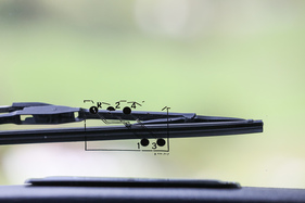 Renault Alouette (1975) – Hilfreich für Neulinge: Aufkleber mit dem ungewöhnlichen Schaltschema an der Windschutzscheibe