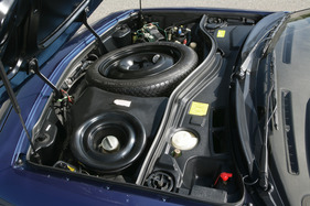 Renault-Alpine A 610 (1991) - vorne ist nur für das Reserverad Platz