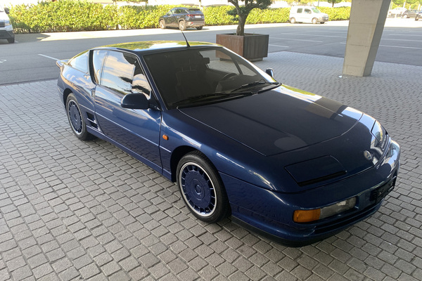 Renault Alpine A610 (1991) - offered as lot 110 at the XE Exclusive Cars auction on October 1, 2022 in Langenthal