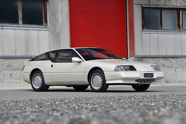 Renault-Alpine V6 Turbo (1989) - offered as lot 11 at the auction of the Oldtimer Gallery at the Swiss Classic World in Lucerne on May 31, 2025