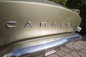 Renault Caravelle 1100 (1964) - Caravelle-Schriftzug auf der Front