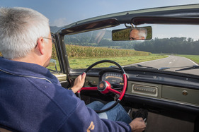 Renault Caravelle 1100 (1964) - am Lenkrad