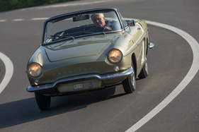 Renault Caravelle 1100 - Sonnenschein zwischen Alltag und Eleganz