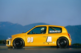 Renault Clio Sport V6 Trophy (1998) - das Auto für den Cup