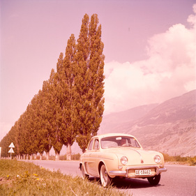 Renault Dauphine (1956) (1956)
