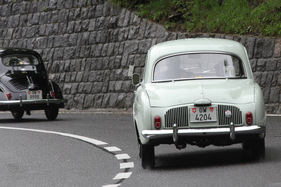 Renault Dauphine (1962) - Oldtimer in Obwalden O-iO 2017 - Fahrt von Sarnen nach Brienz (1962)