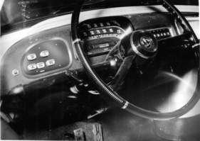 Renault Dauphine Automatique (1964) - mit Tipptasten für die Gangwahl - Genfer Automobilsalon 1964