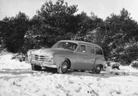 Renault Domaine (1957) – im Schnee (1957)