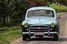 Renault Domaine (1957) – nichts veränderte sich so oft wie der Kühlergrill. Diesen hier gab's von 1955 bis 1958 und eigentlich nur an der Limousine (© Bruno von Rotz, 2023) Renault Domaine (1957) – nichts veränderte sich so oft wie der Kühlergrill. Diesen hier gab's von 1955 bis 1958 und eigentlich nur an der Limousine (© Bruno von Rotz, 2023)