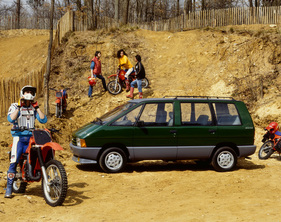 Renault Espace 2000 TSE (1985) - praktisch für Motocross-Fahrer