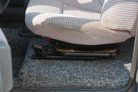 Renault Espace 2200 TXE (1990) - Mono-Rail-Sitze für mehr Platz dahinter