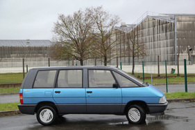 Renault Espace Turbo DX (1989) - wirkt grösser als er ist