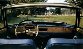 Renault Floride (1961) - das Armaturenbrett mit Bandtacho