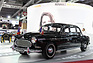 Renault Frégate Limousine (1957) - Eleganz und grosszügiges Platzangebot (Rétromobile 2013) (© Bruno von Rotz, 2013) Renault Frégate Limousine (1957) - Eleganz und grosszügiges Platzangebot (Rétromobile 2013) (© Bruno von Rotz, 2013)