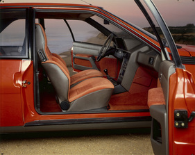 Renault Fuego (1980) - Blick ins Interieur des GTS