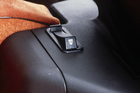 Renault Fuego (1980) - Entriegelung der Rücksitze