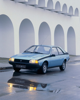 Renault Fuego (1980) - GTL im Regen