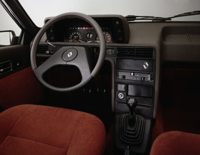 Renault Fuego (1980) - Radio war nicht serienmässig