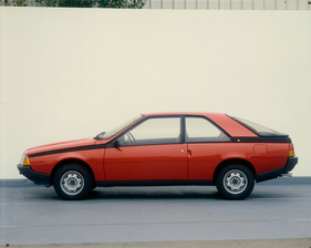 Renault Fuego (1980) - die einfachste Version TL