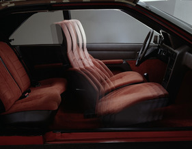 Renault Fuego (1980) - grosser Verstellbereich der Vordersitze