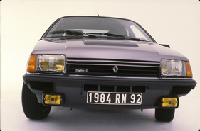 Renault Fuego (1983) - Turbo-Diesel-Variante, nicht in allen Ländern erhältlich