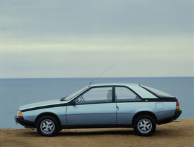 Renault Fuego GTL (1980) - elegantes Coupé auf Basis des R18