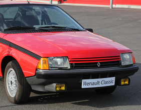 Renault Fuego Turbo (1984) - Scheinwerferreinigung an Bord