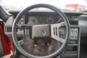 Renault Fuego Turbo (1984) - mit Lederlenkrad