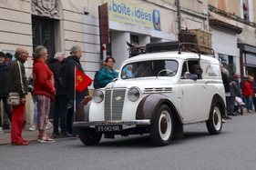 Renault Juvaquatre Fourgonnette (1950) – Embouteillage de Lapalisse 2024 (1950)