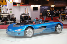 Renault Laguna Roadster (1990) - mit einem 210 PS starken Turbomotor ausgerüstetes Konzeptfahrzeug - Rétromobile Paris 2017