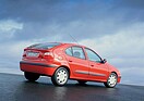 Renault Mégane (1999) - vorgestellt in Farbe rot