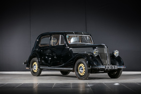 Renault Novaquatre (BDR2) (1939) - als Lot 141 angeboten an der Artcurial André Trigano Collection 2020 Versteigerung am 13. September 2020