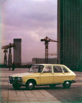 Renault R16 (1972) - Limousine des Baujahrs 1972