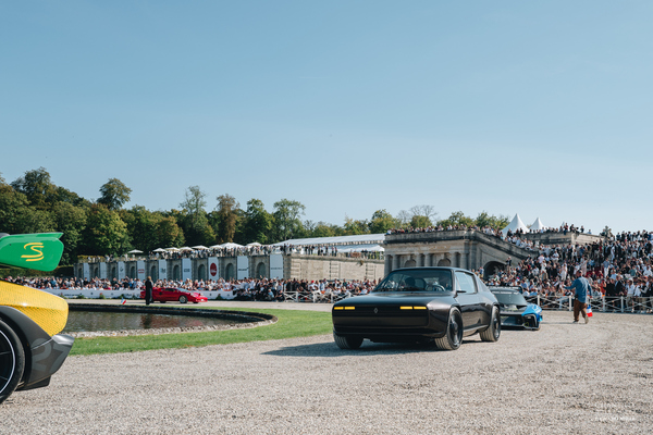 Renault R17 electric restomod x Ora Ïto (2024) - Concours Chantilly Arts & Elegance 2024