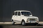 Renault R4 GTL (1988) - offered online as lot 57 at the Artcurial "A French Collection" auction from November 4 to 22, 2021