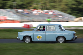 Renault R8 (1964) - Lignières Historique 2014