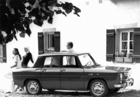 Renault R8 (1970) - das Modell 1970 posiert hier um die Wette