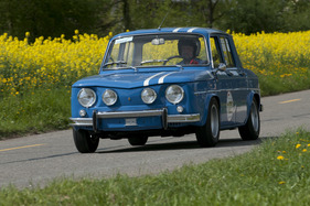 Renault R8 Gordini (1969) - im Feld der Touren- und Sportwagen aus der Nachkriegszeit am GP Mutschellen 2012