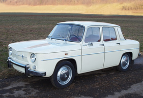 Renault R8 Major (1964) - der praktische Franzose sollte für 9'000 bis 11'000 Franken an der Versteigerung in Toffen den Besitzer wechseln Renault R8 Major (1964) - der praktische Franzose sollte für 9'000 bis 11'000 Franken an der Versteigerung in Toffen den Besitzer wechseln