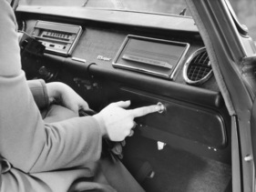 Renault R8 Major (1964) - mit praktischen Ablagefächern