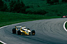 Renault RS10 (1979) - René Arnoux vor Gilles Villeneuve im Ferrari beim GP Österreich in Zeltweg (© Renault, 1979) Renault RS10 (1979) - René Arnoux vor Gilles Villeneuve im Ferrari beim GP Österreich in Zeltweg (© Renault, 1979)